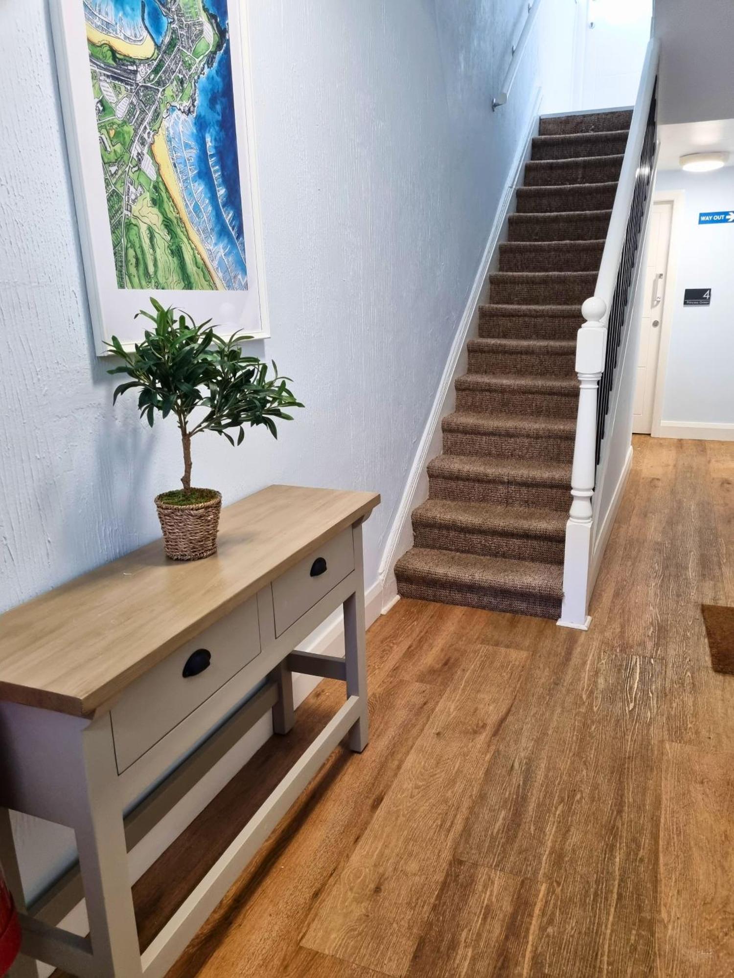 Apartment 1 Princess - By The Sea *